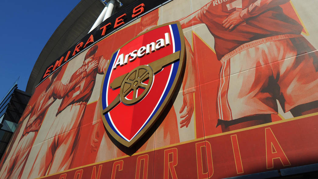Arsenal crest on Emirates Stadium