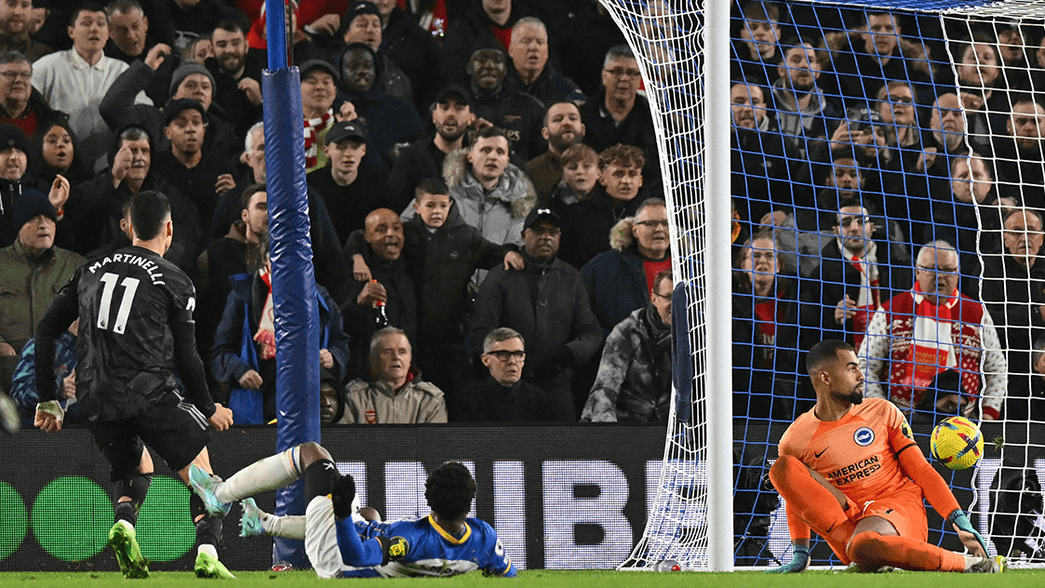 Gabriel Martinelli scores against Brighton